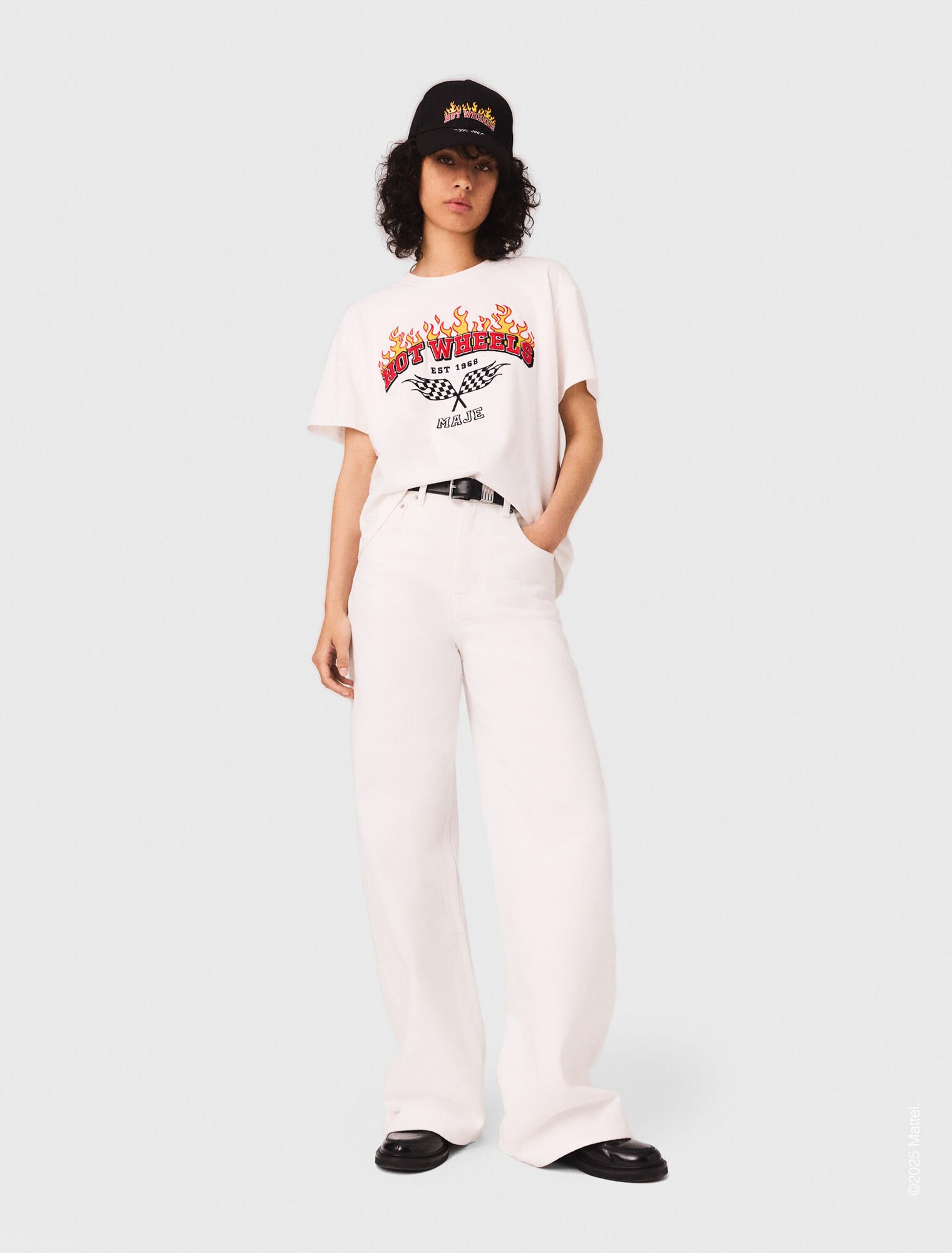 T-Shirt mit Stickerei