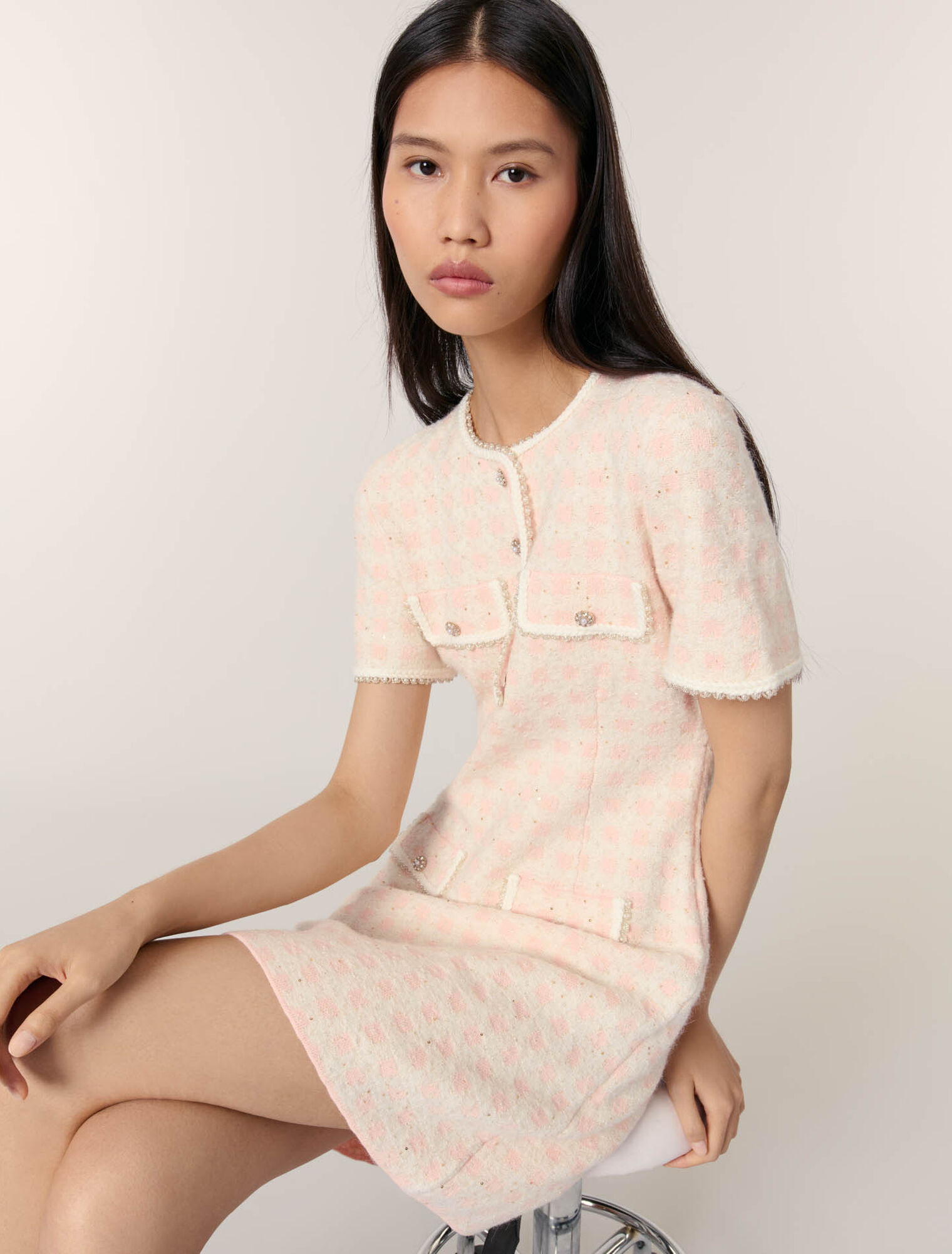 Kurzes Strickkleid mit Tweed-Optik