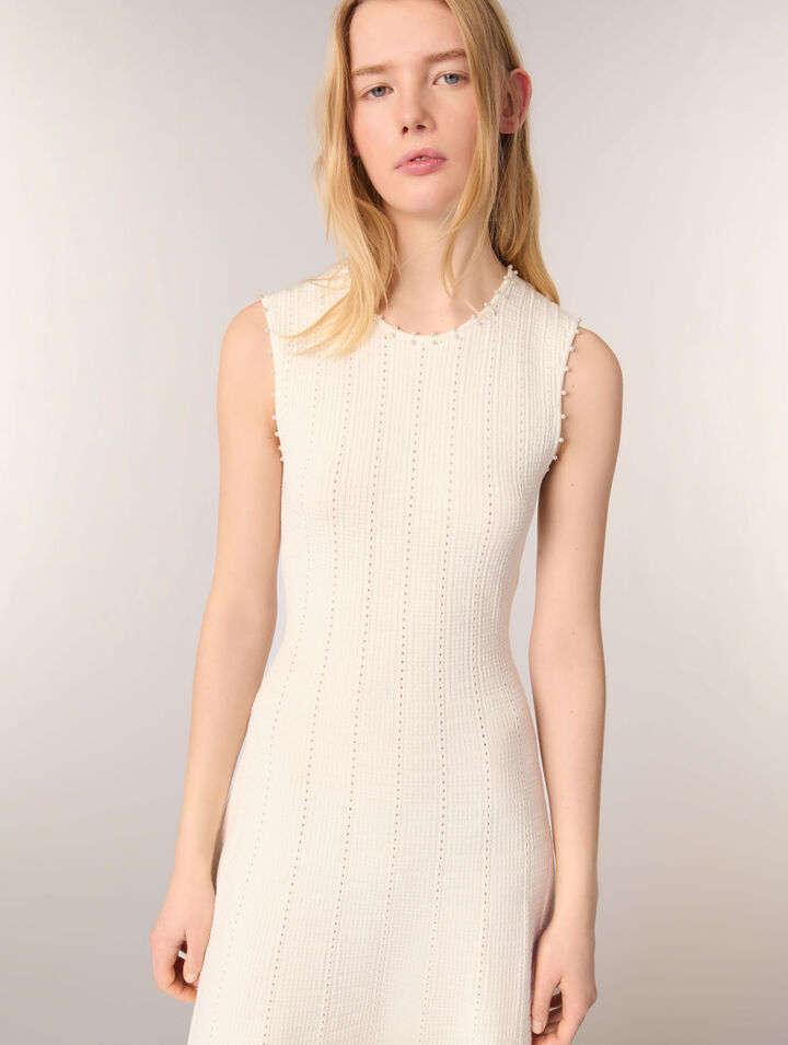 Kleid aus Pointelle mit Perlen