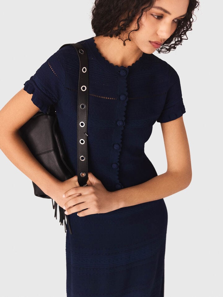 Langes Strickkleid mit Volants