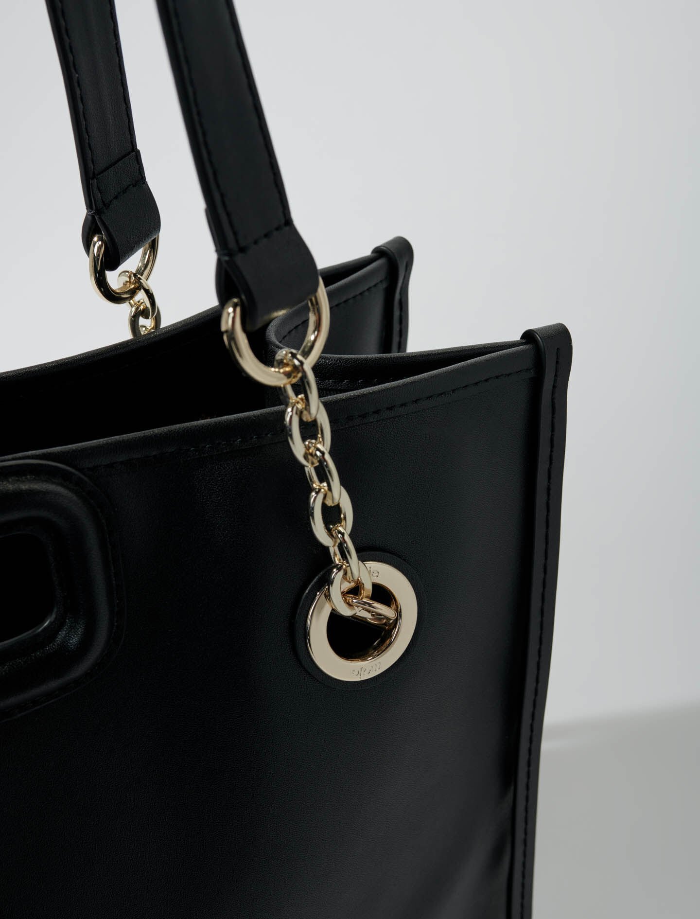 Ledertasche mit Fransen