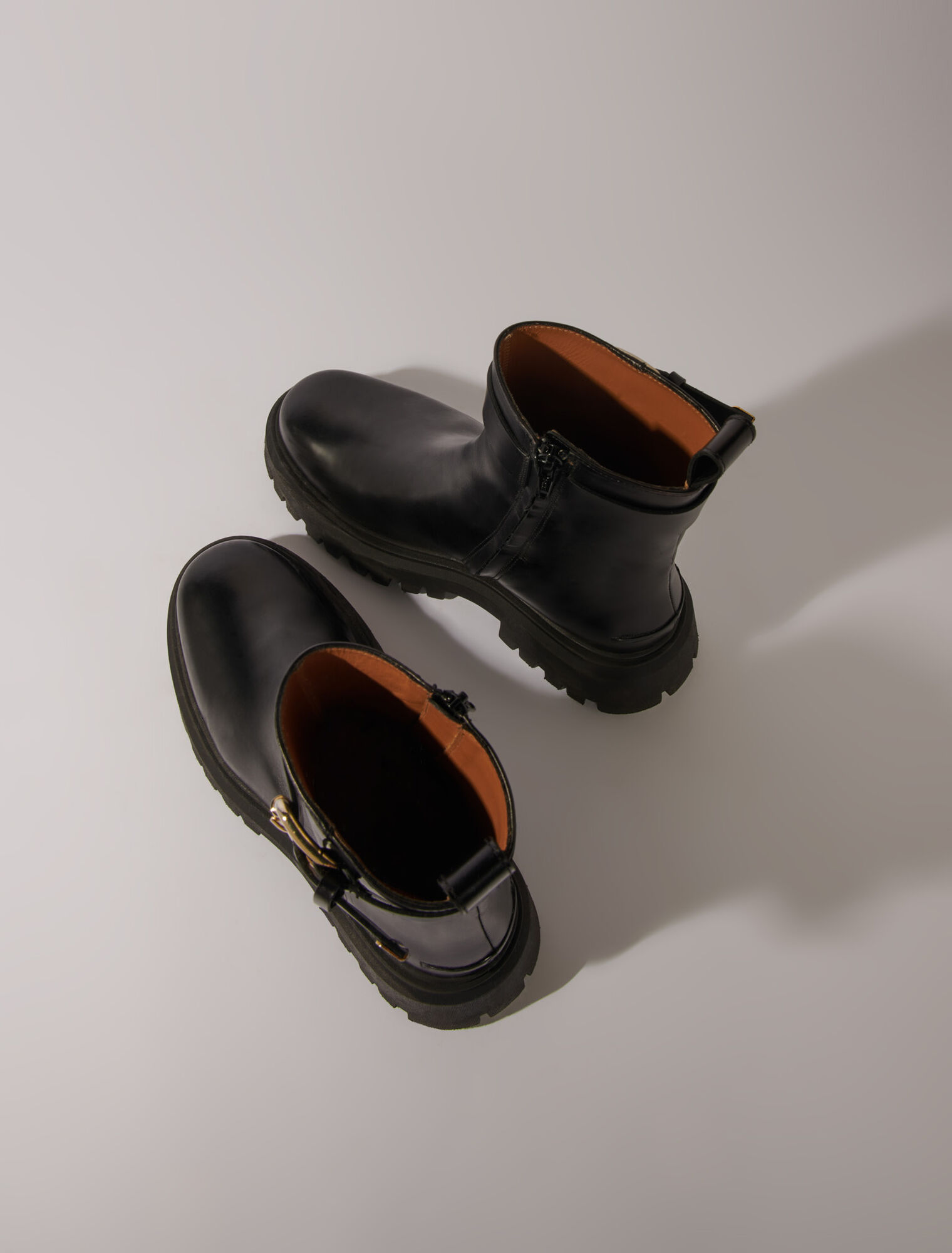 Lederstiefeletten mit Schnalle