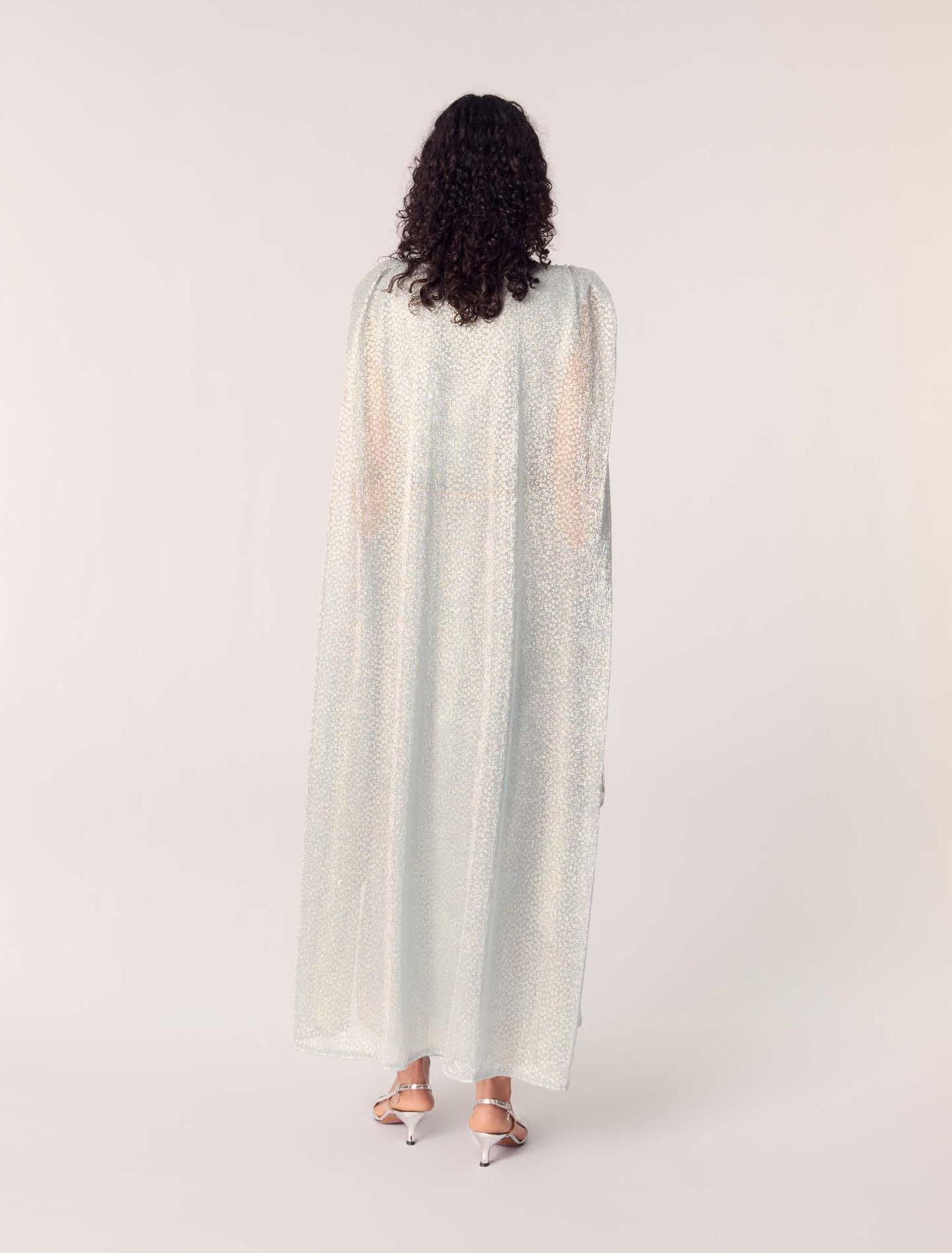 Langes Cape-Kleid aus Lurex