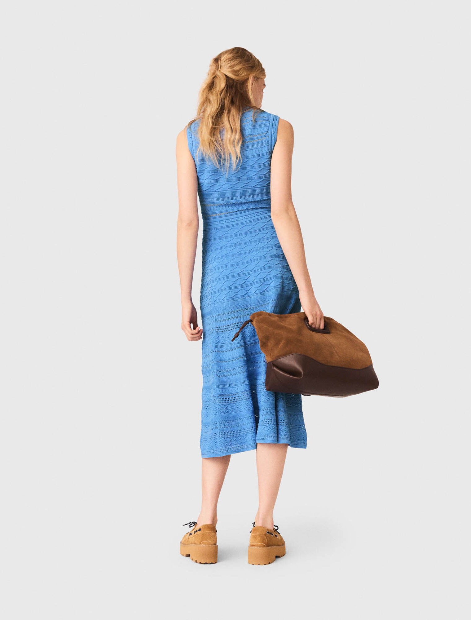 Langes Strickkleid mit Ajourmuster