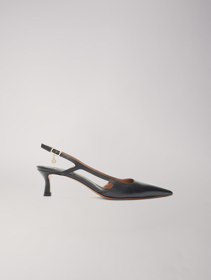 Spitze Pumps mit verstellbaren Riemchen