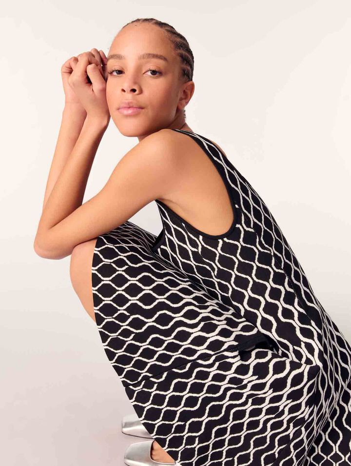 Kurzes Strickkleid mit Motiv
