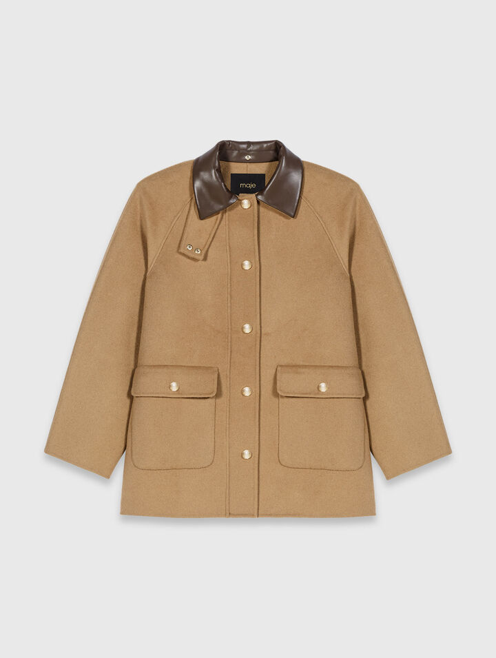 Wollmantel mit abnehmbarer Kapuze