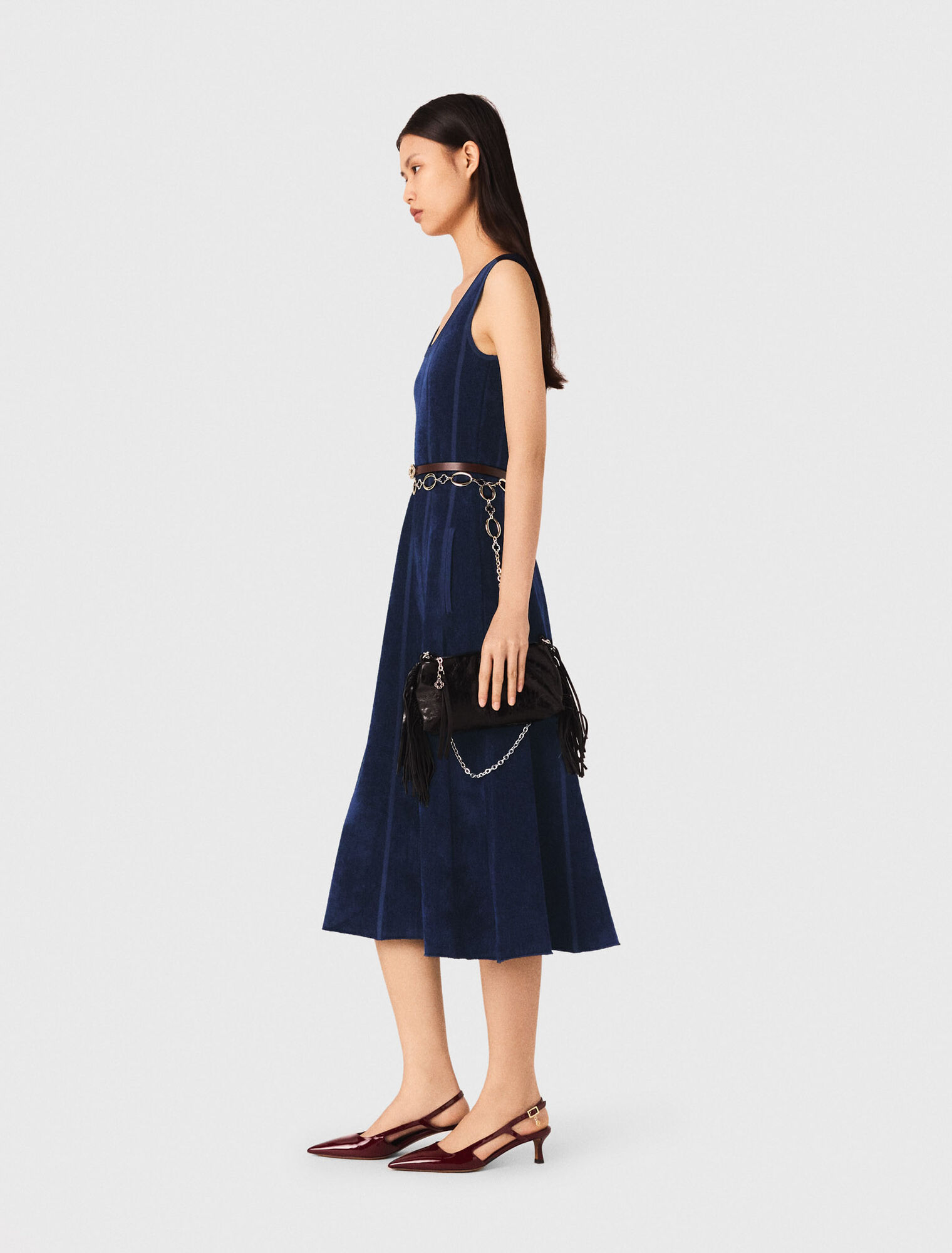 Langes Samtkleid