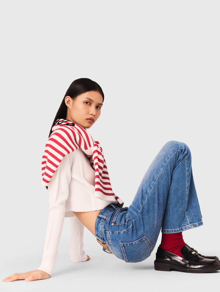 Denim jeans with pockets