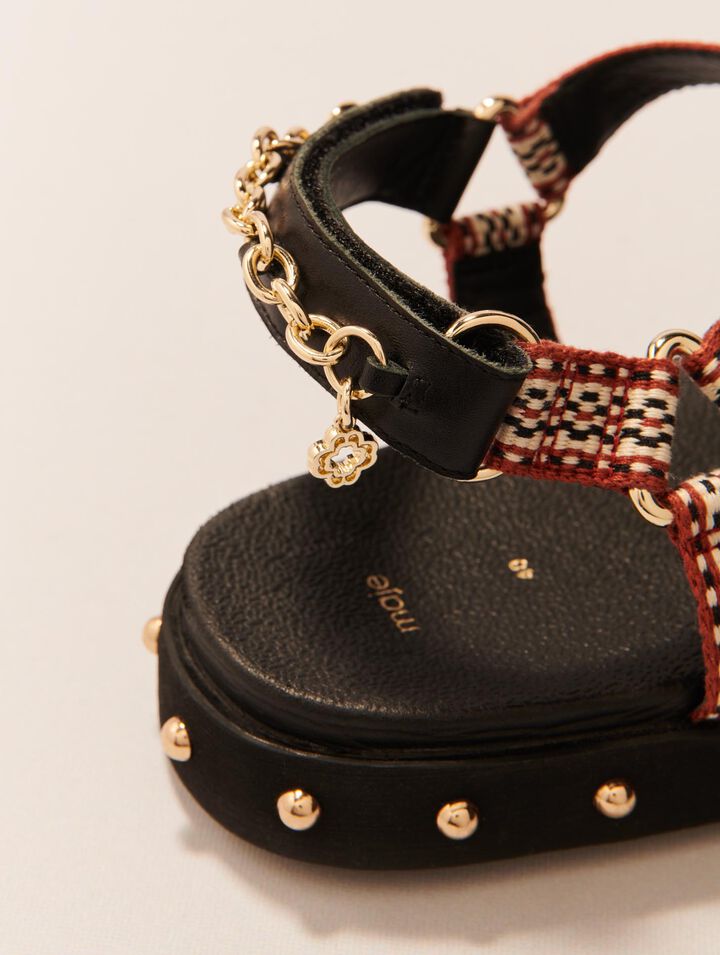 Flache Sandalen aus Kordel und Leder