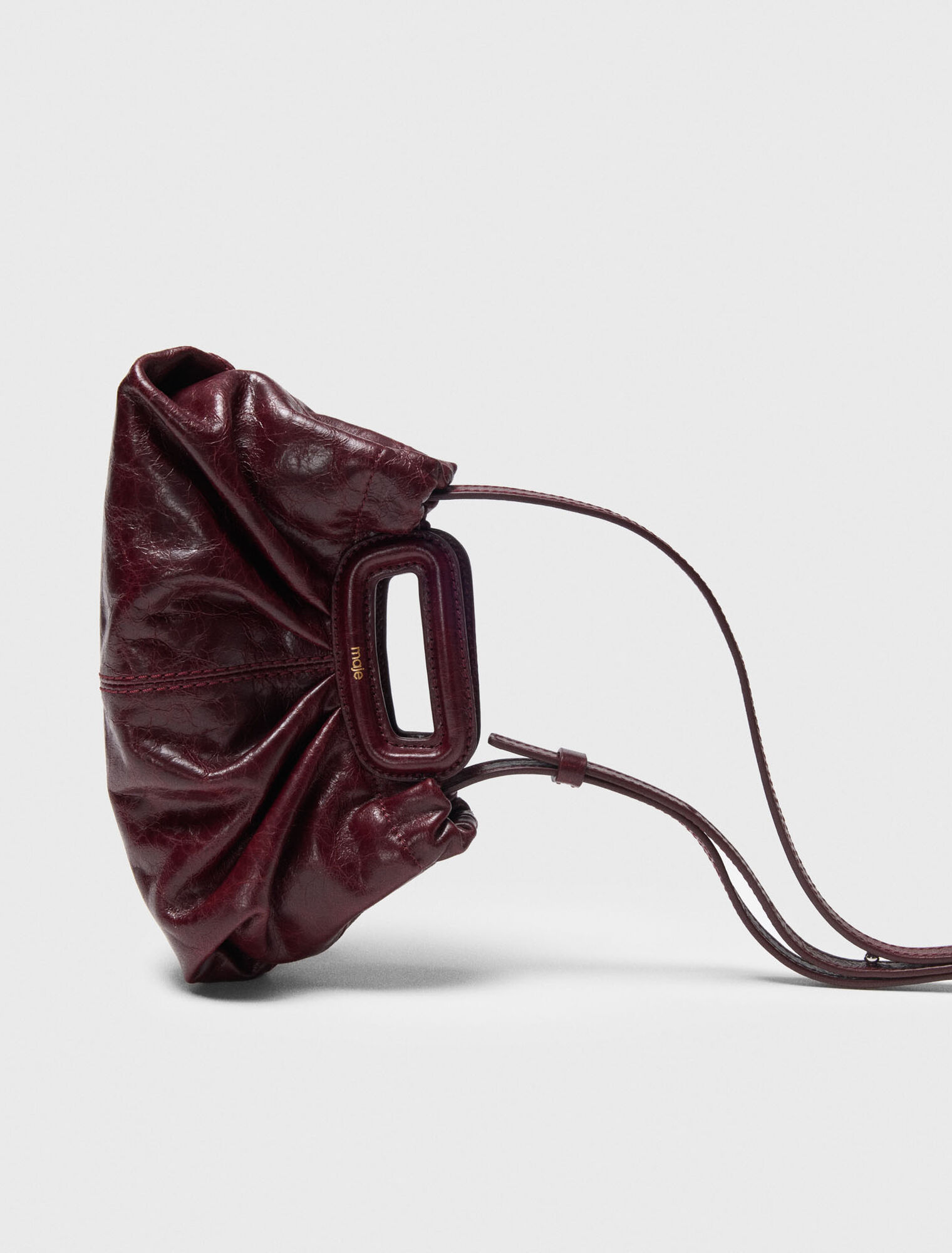 Mini-Clutch aus Craquelé-Leder