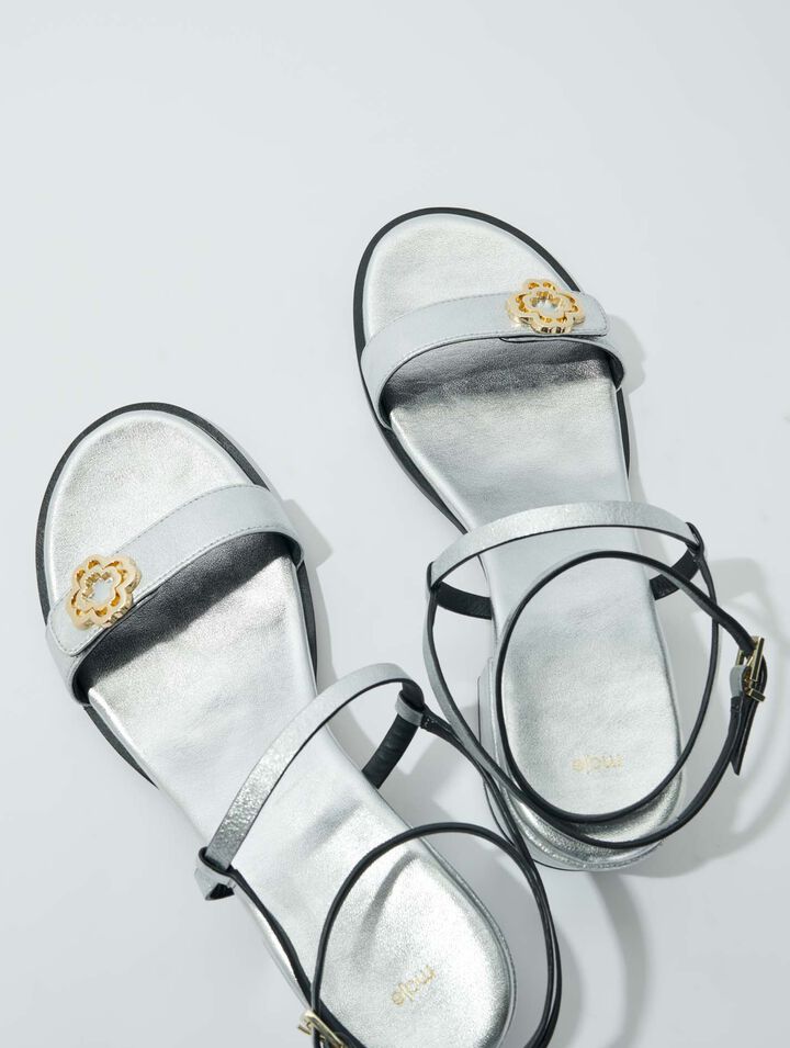 Ledersandalen mit Riemen