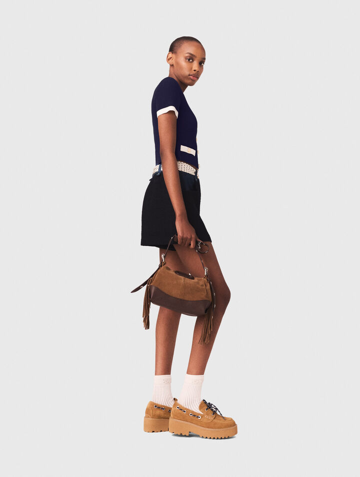 Kurzer Cardigan mit Kontrastdetails