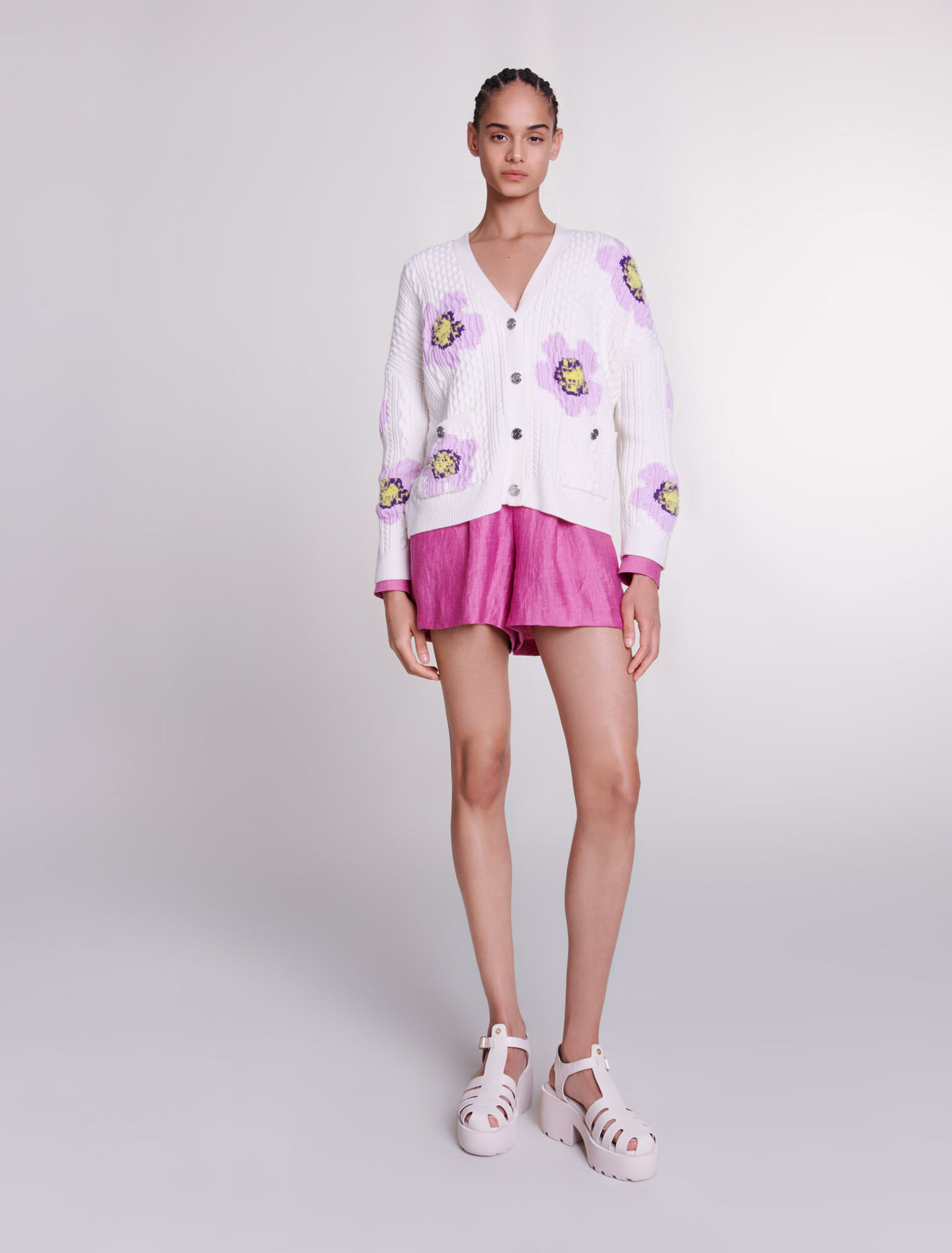 Strick-Cardigan mit Blumen