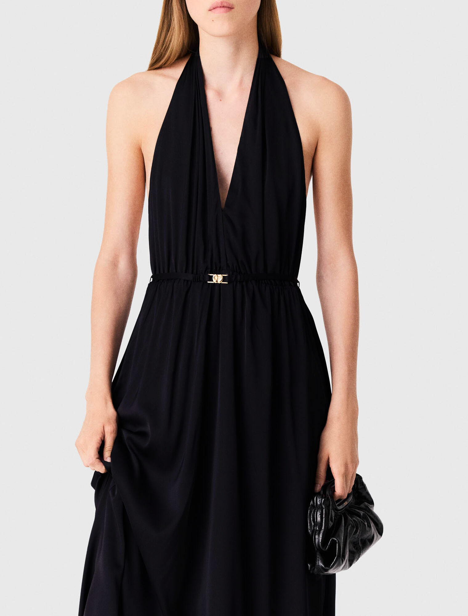 Langes, r&uuml;ckenfreies Plisseekleid