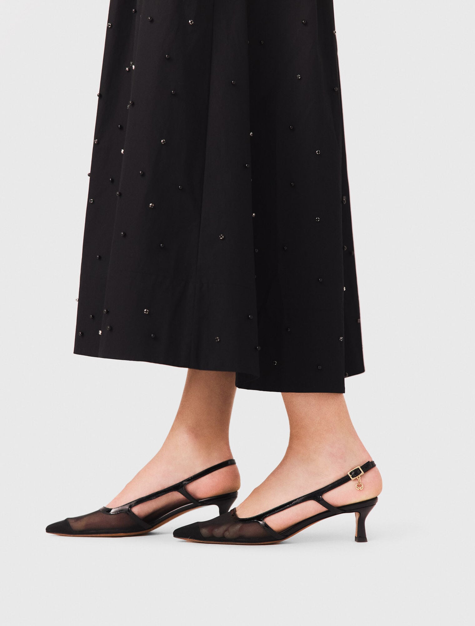 Slingbacks aus Leder und Mesh