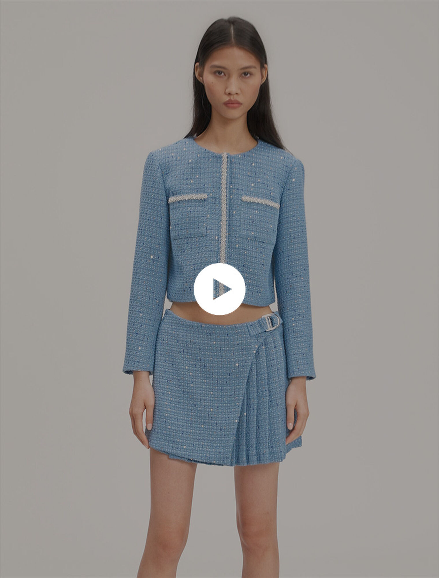 Kurze Tweedjacke mit Pailletten