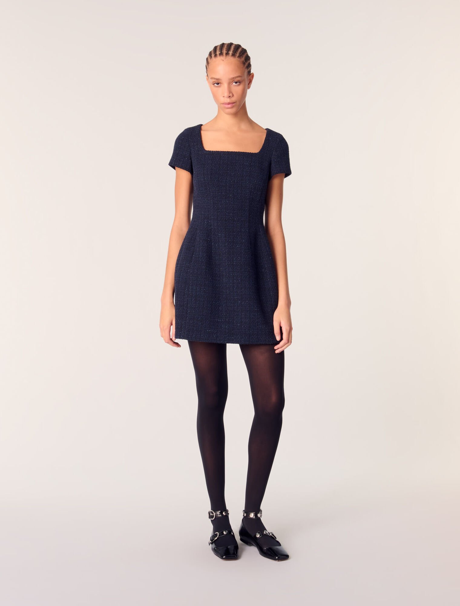 Kurzes Tweed-Kleid