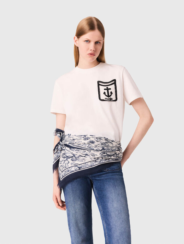 T-Shirt mit bestickter Tasche