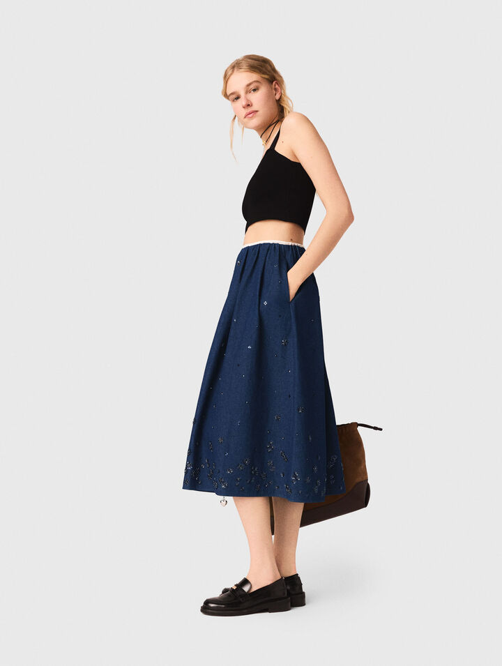 K&uuml;rzeres Strickoberteil mit Tr&auml;gern