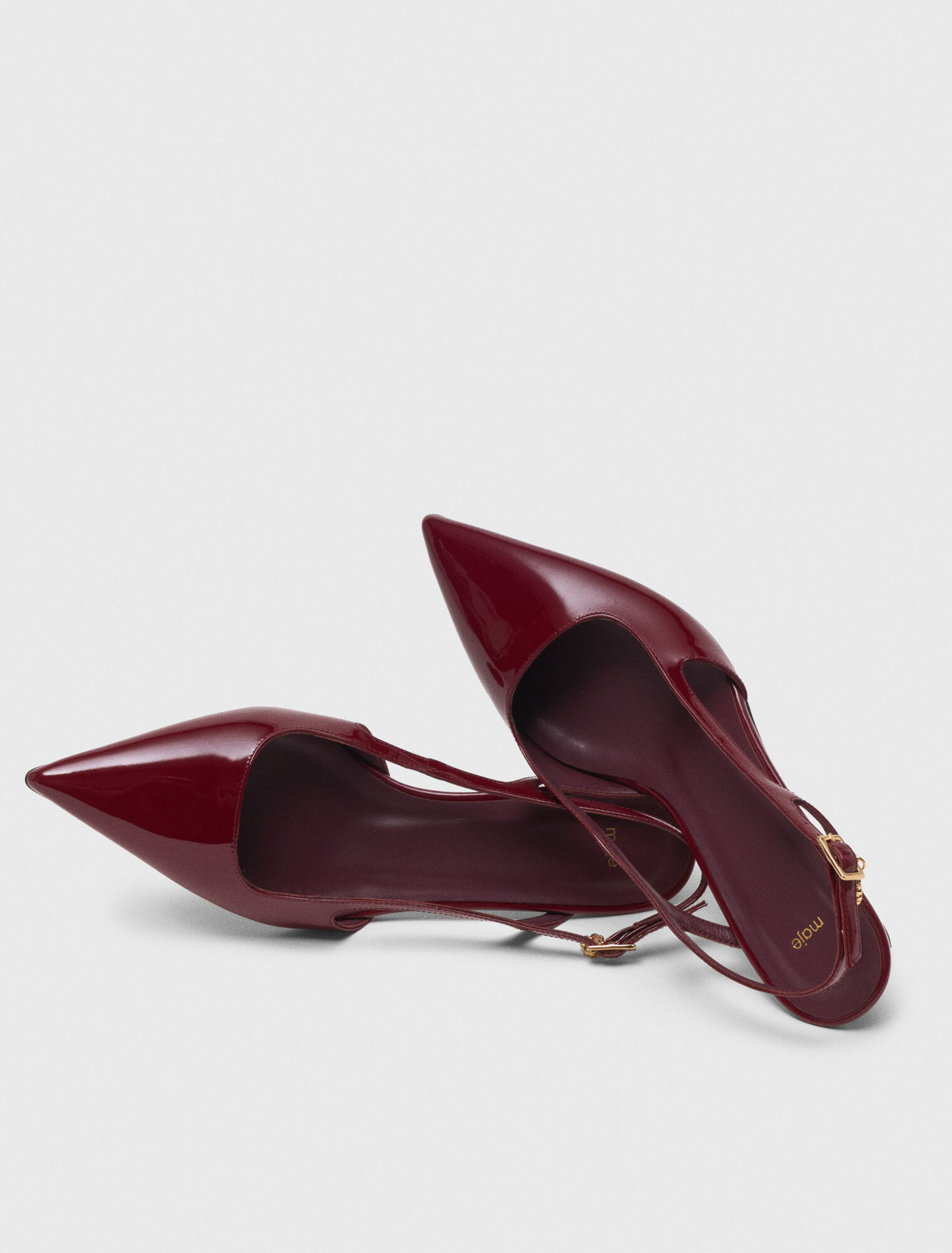 Slingback-Pumps aus Lackleder
