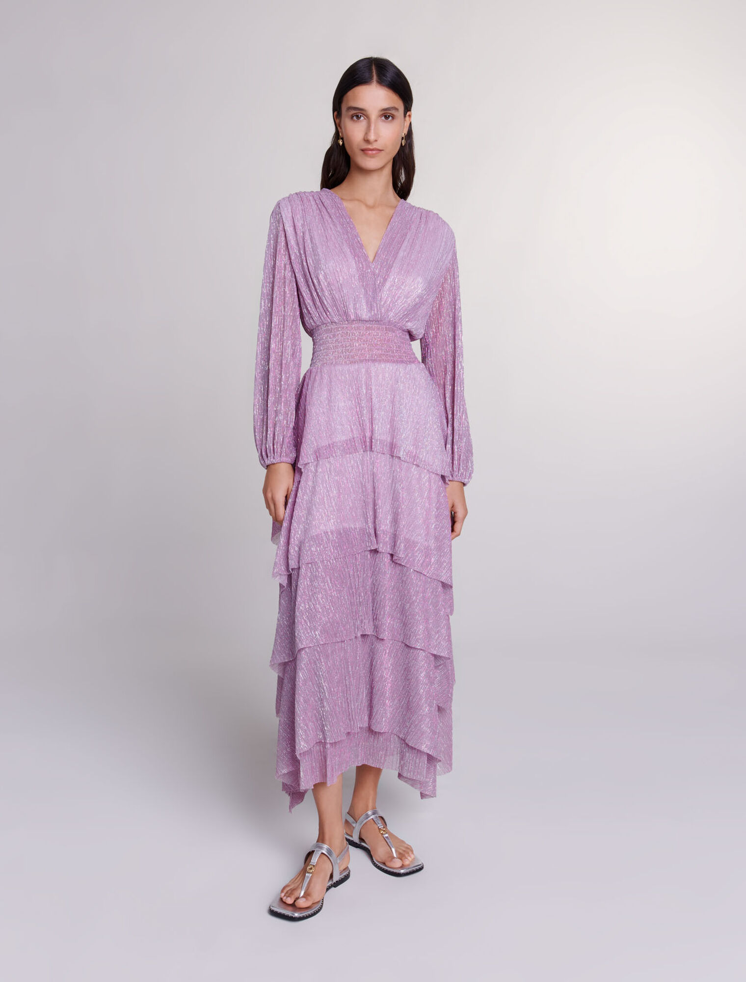Langes Kleid mit Volants