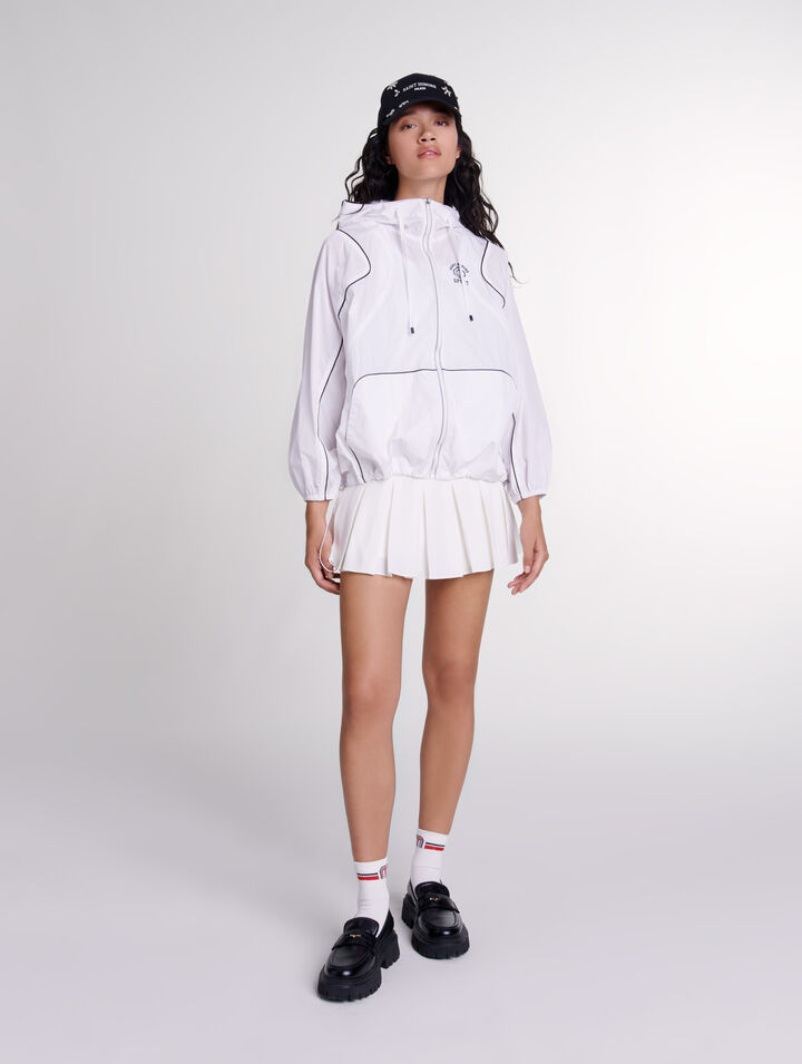 Windjacke mit Kapuze