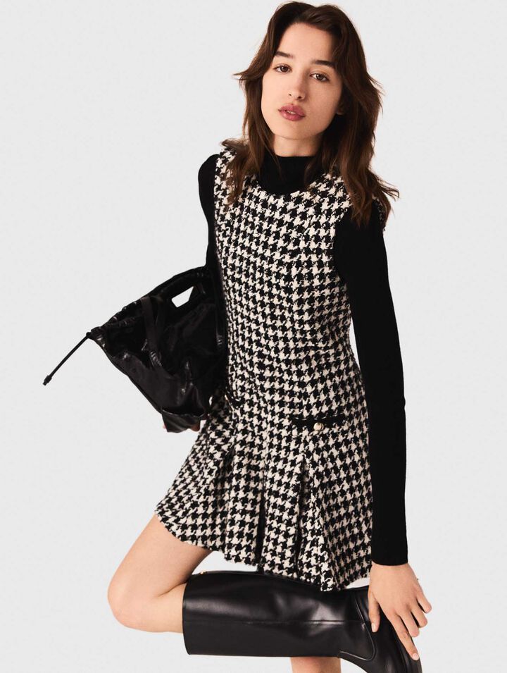 Ausgestelltes Tweed-Kleid