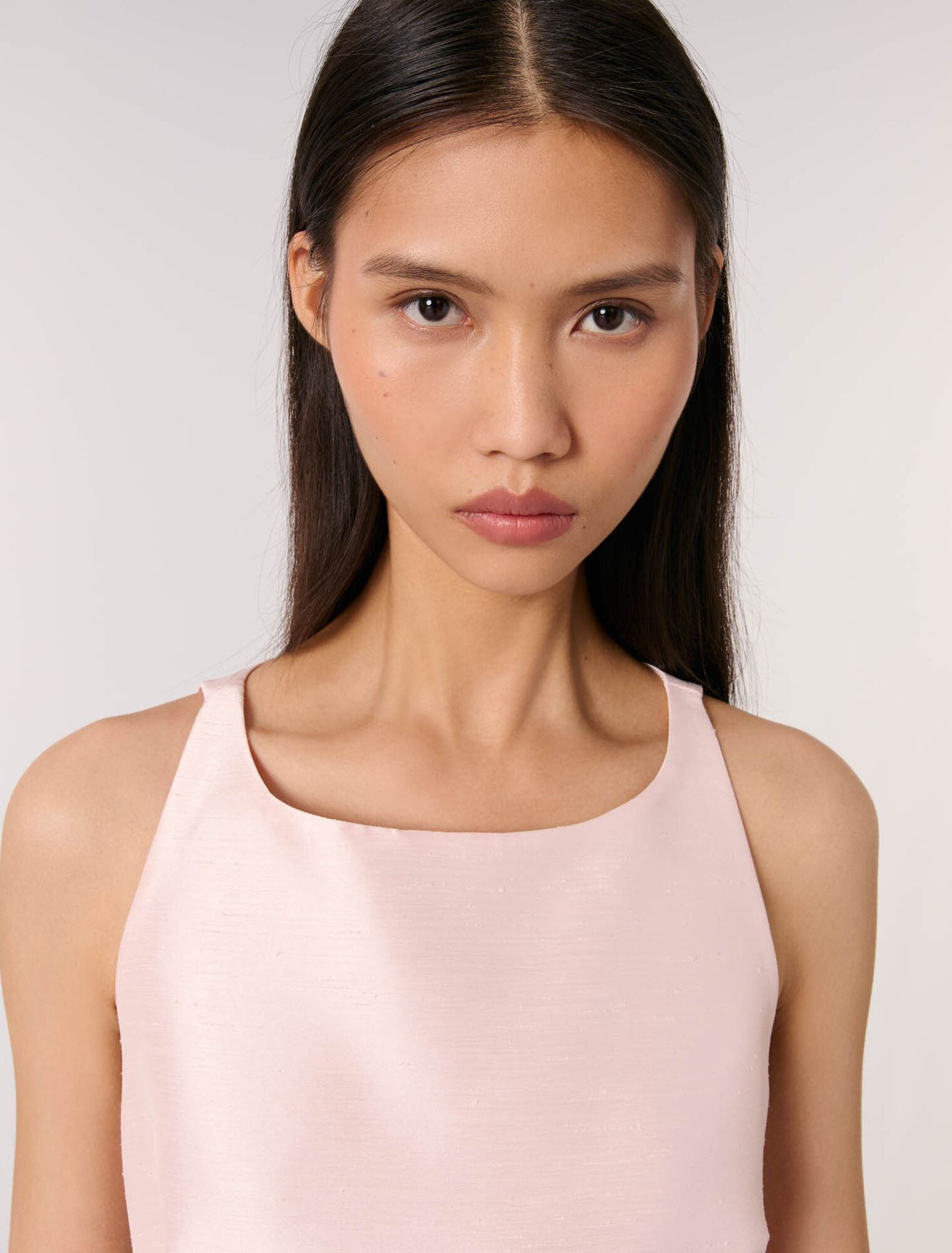 Rückenfreies Kleid