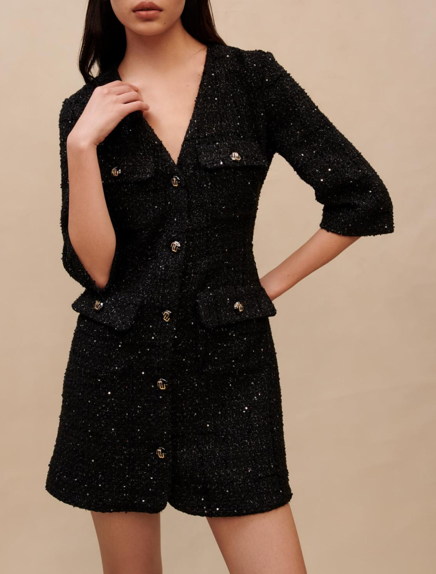 Kurzes strukturiertes Metallic-Kleid