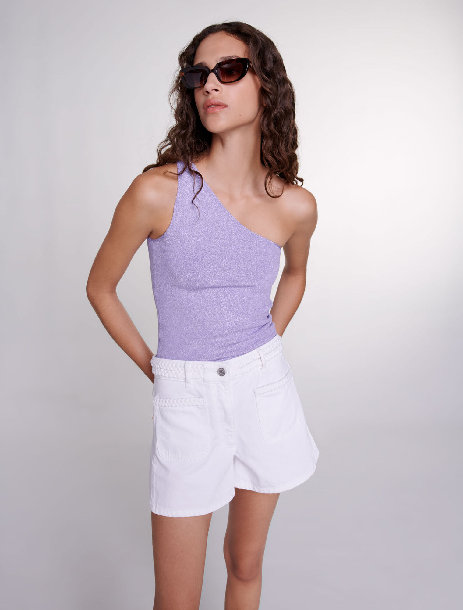 Asymmetrisches Metallic-Top