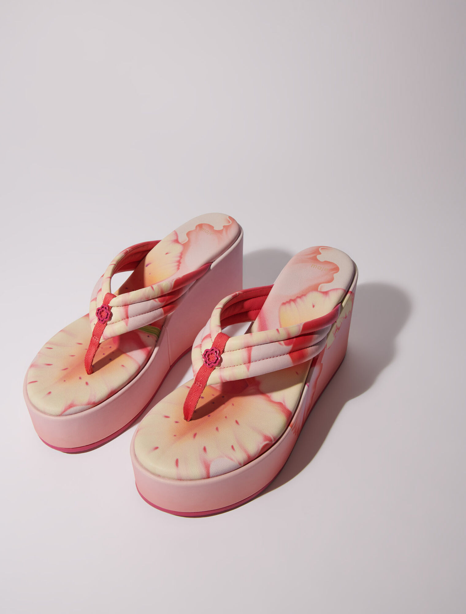 Plateau-Sandalen mit Blumenprint