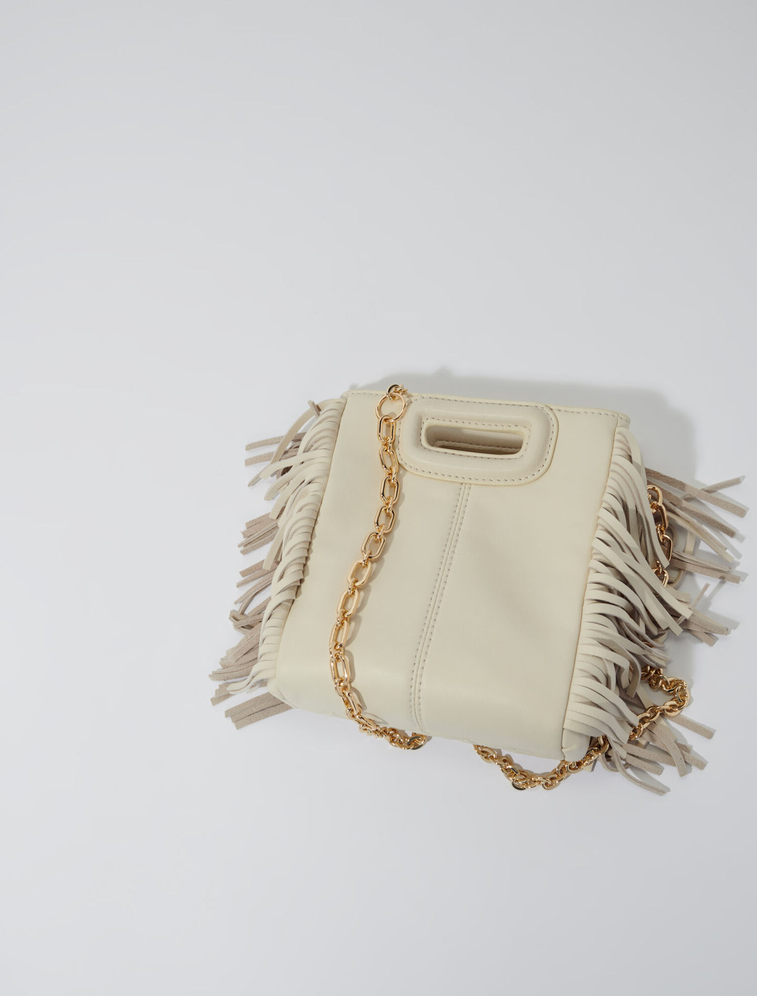 M-Tasche aus Leder mit Nieten