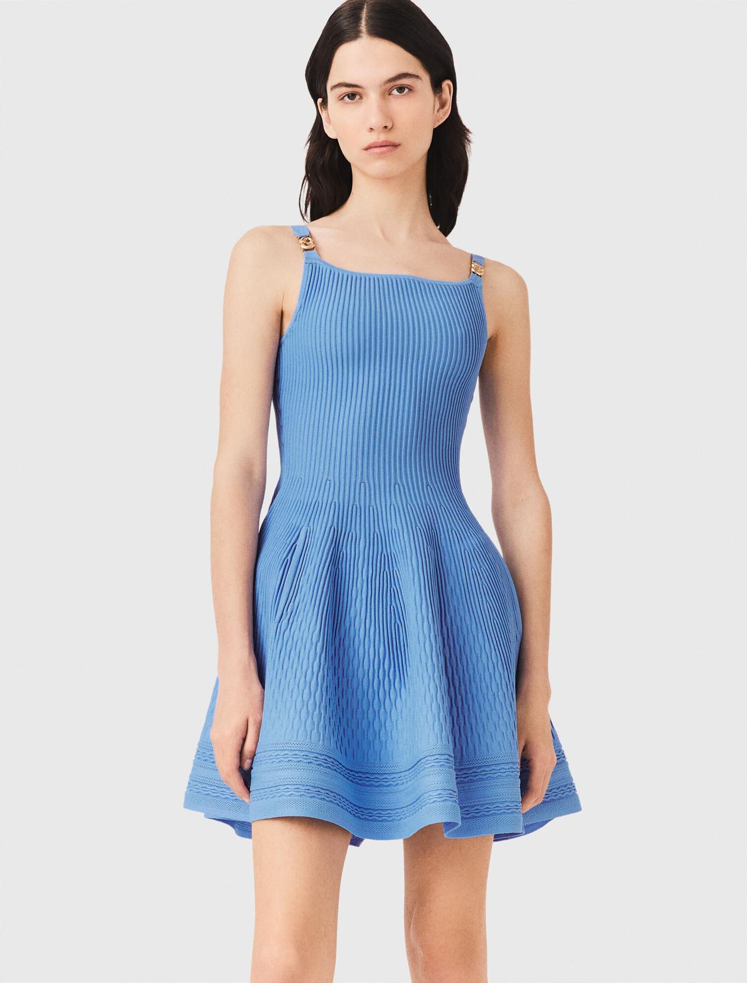 Kurzes Strickkleid
