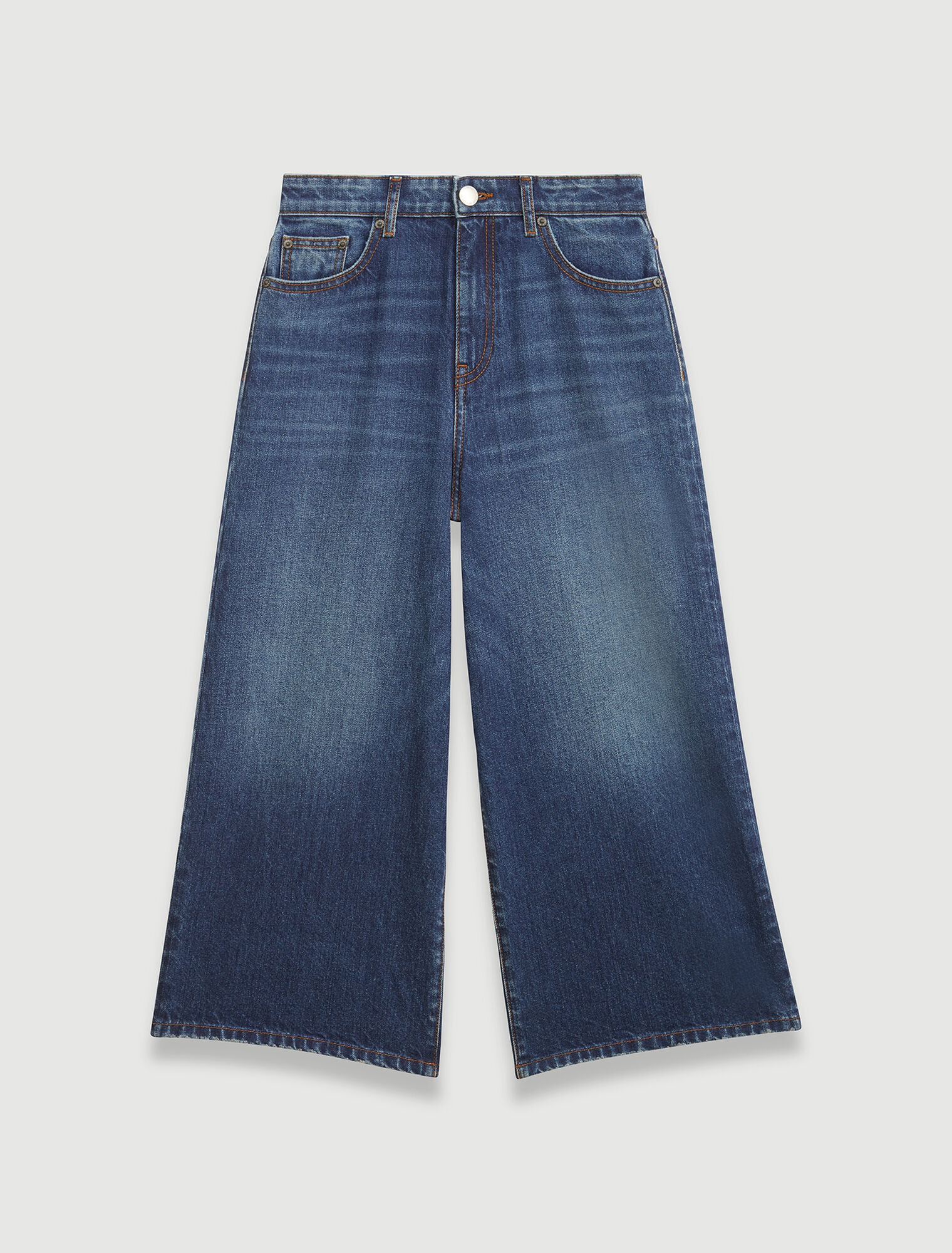Jeans im Bermuda-Stil