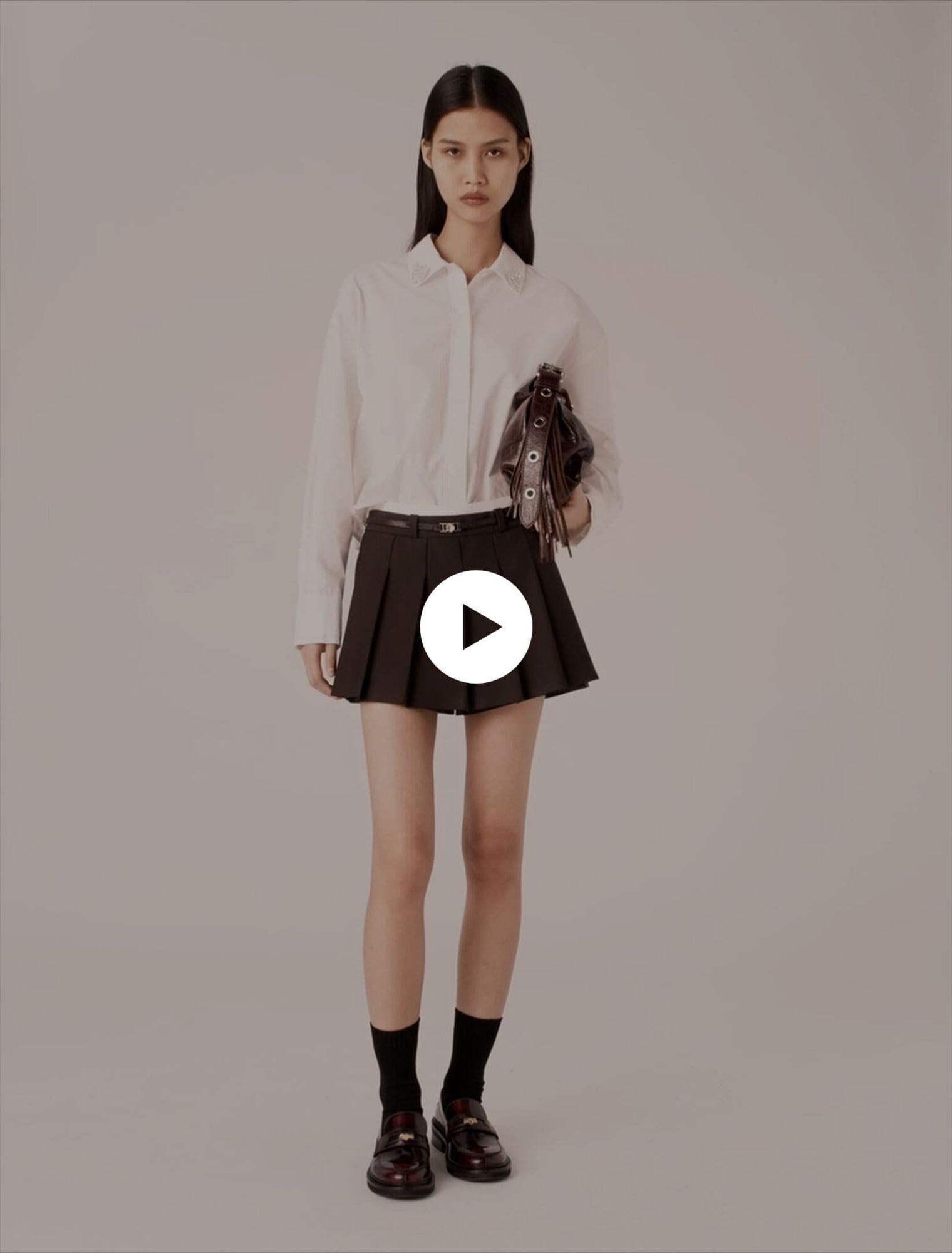 Plissierte Trompe-l'Œil-Shorts