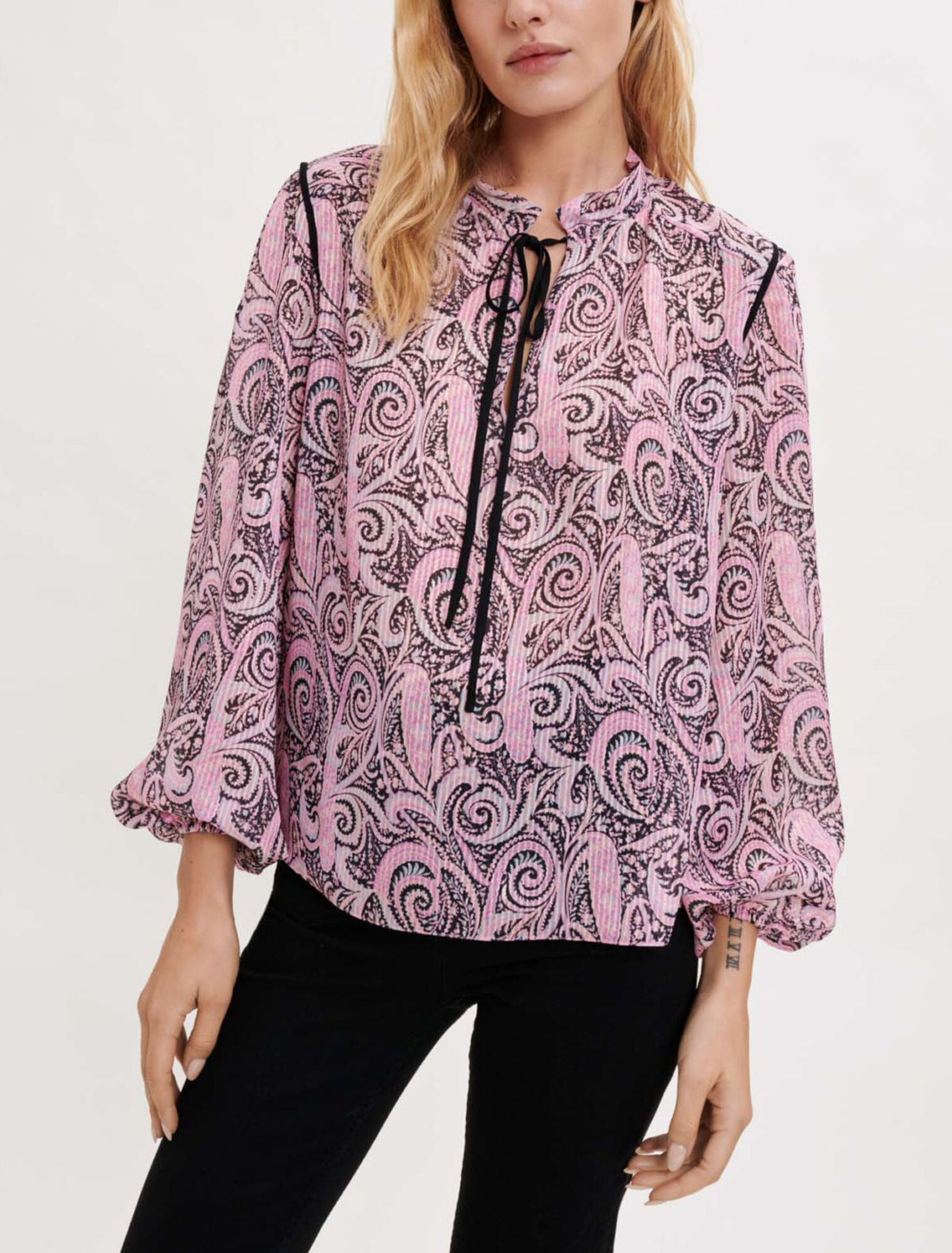 Fließendes Top mit Paisley-Druck 