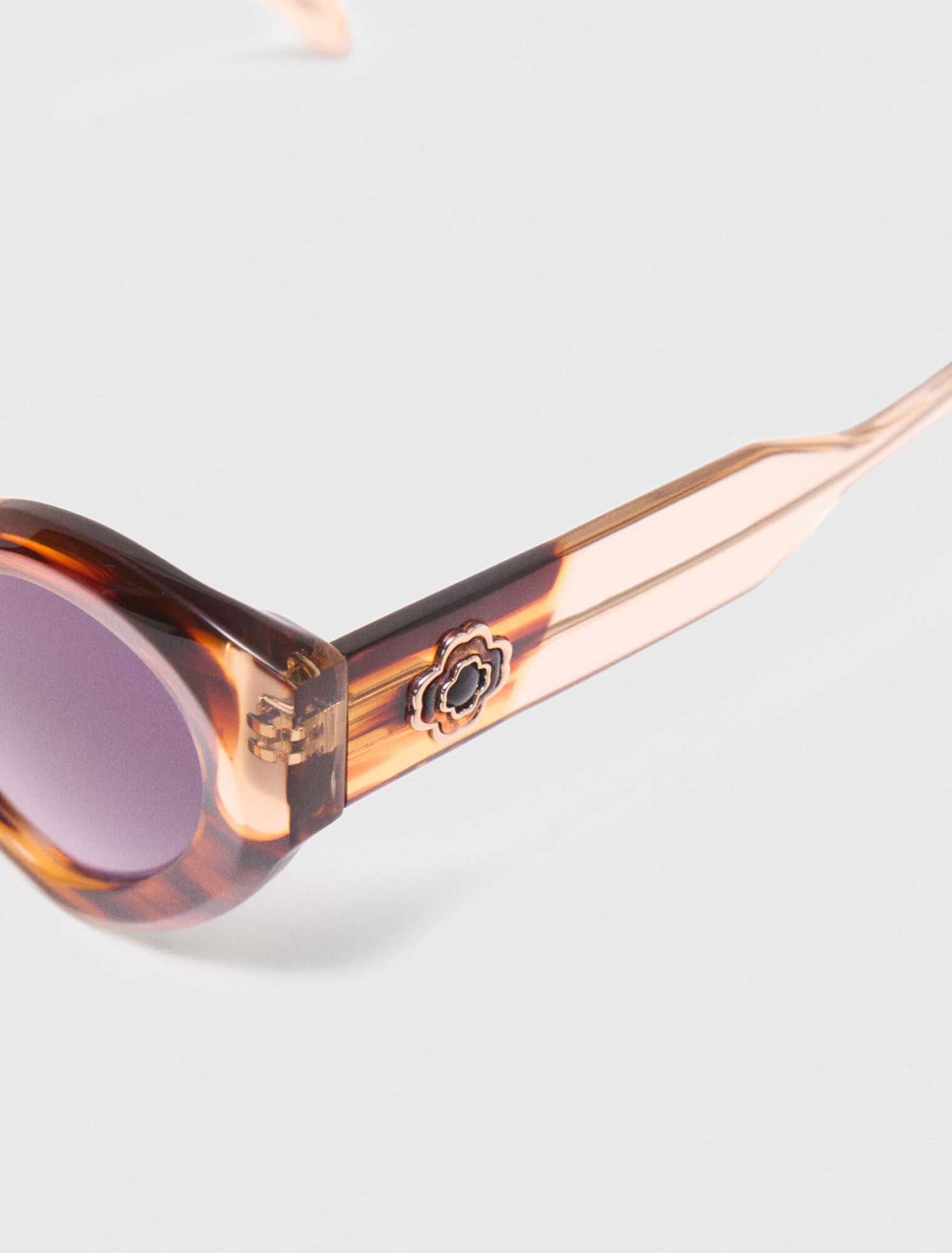 Herzf&ouml;rmige Sonnenbrille