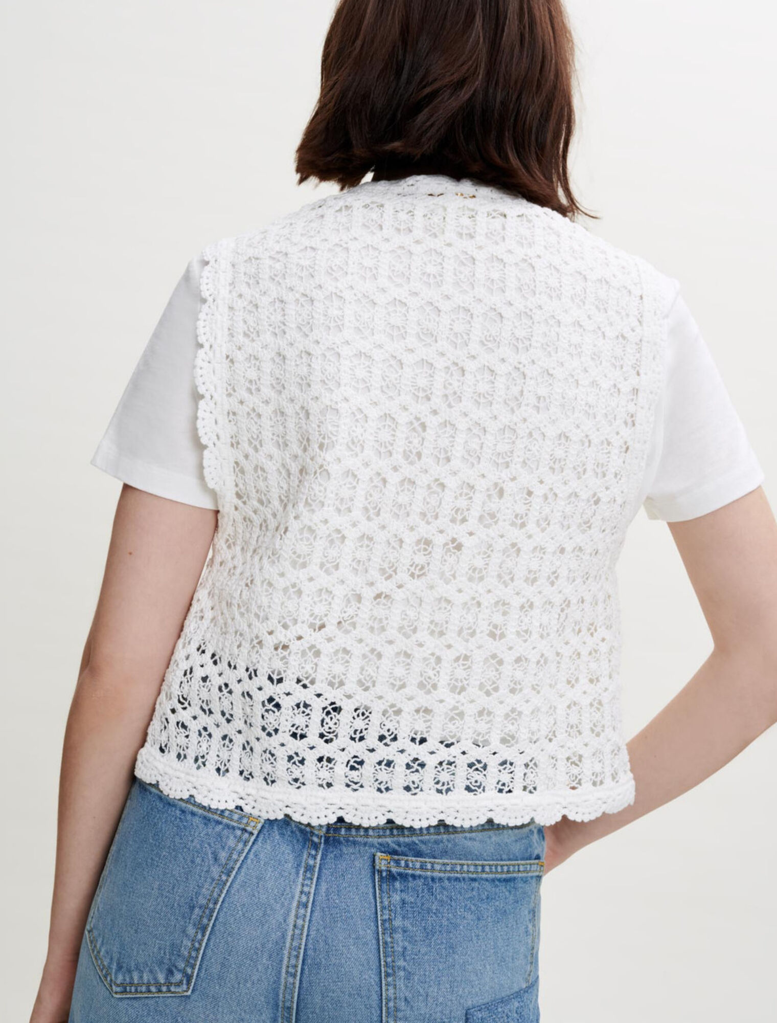 Kleine ärmellose Jacke aus Guipure