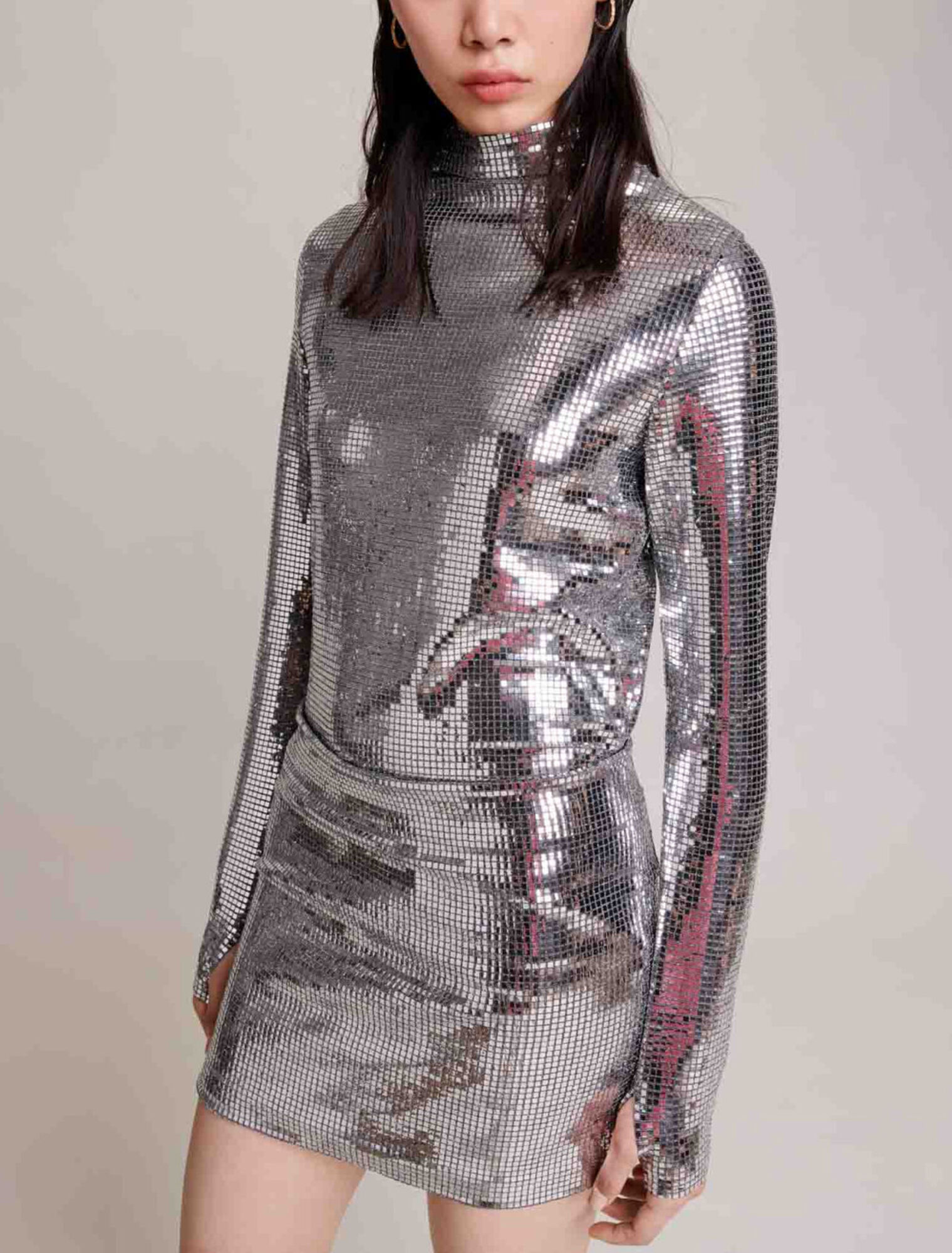 Kurzer Rock mit Strass