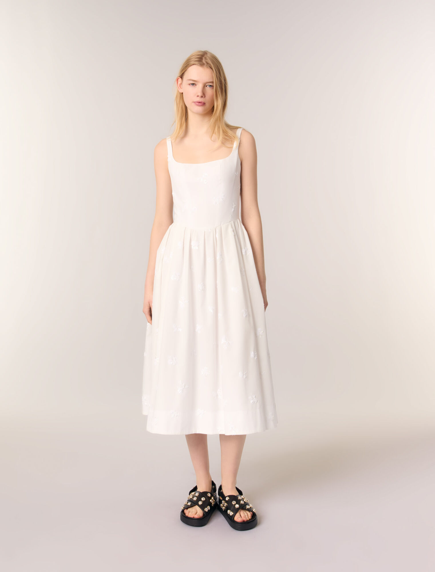 Besticktes Midi-Baumwollkleid