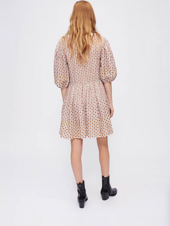 Kleid aus bedrucktem Leinen