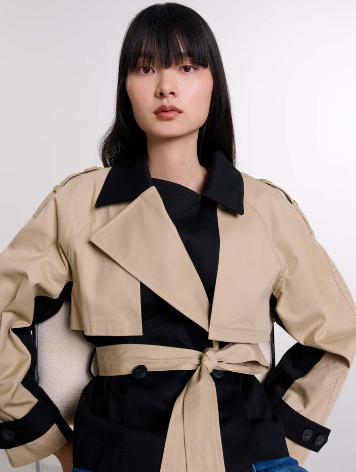 Kurzer zweifarbiger Trenchcoat