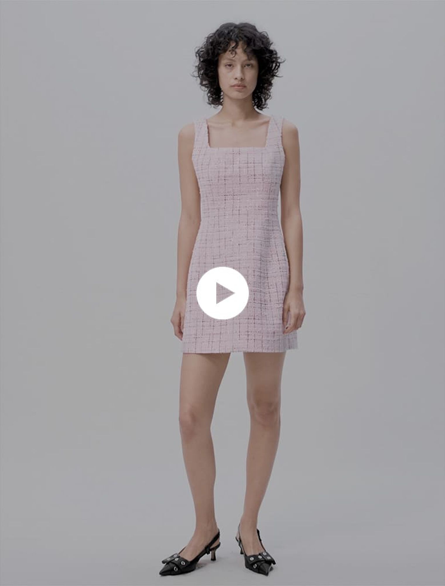Ärmelloses Kleid aus Tweed