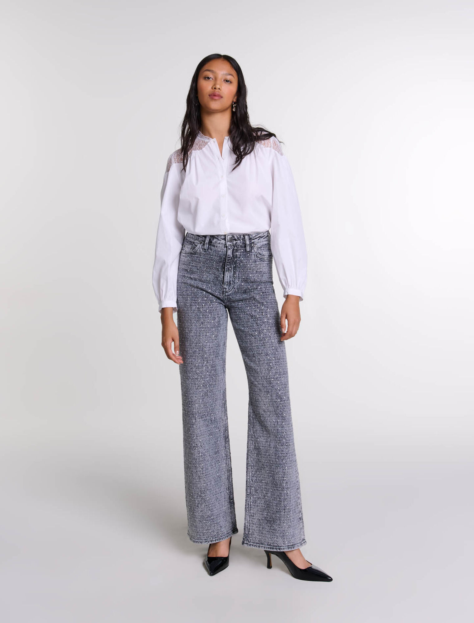 Jeans mit Strassbesatz