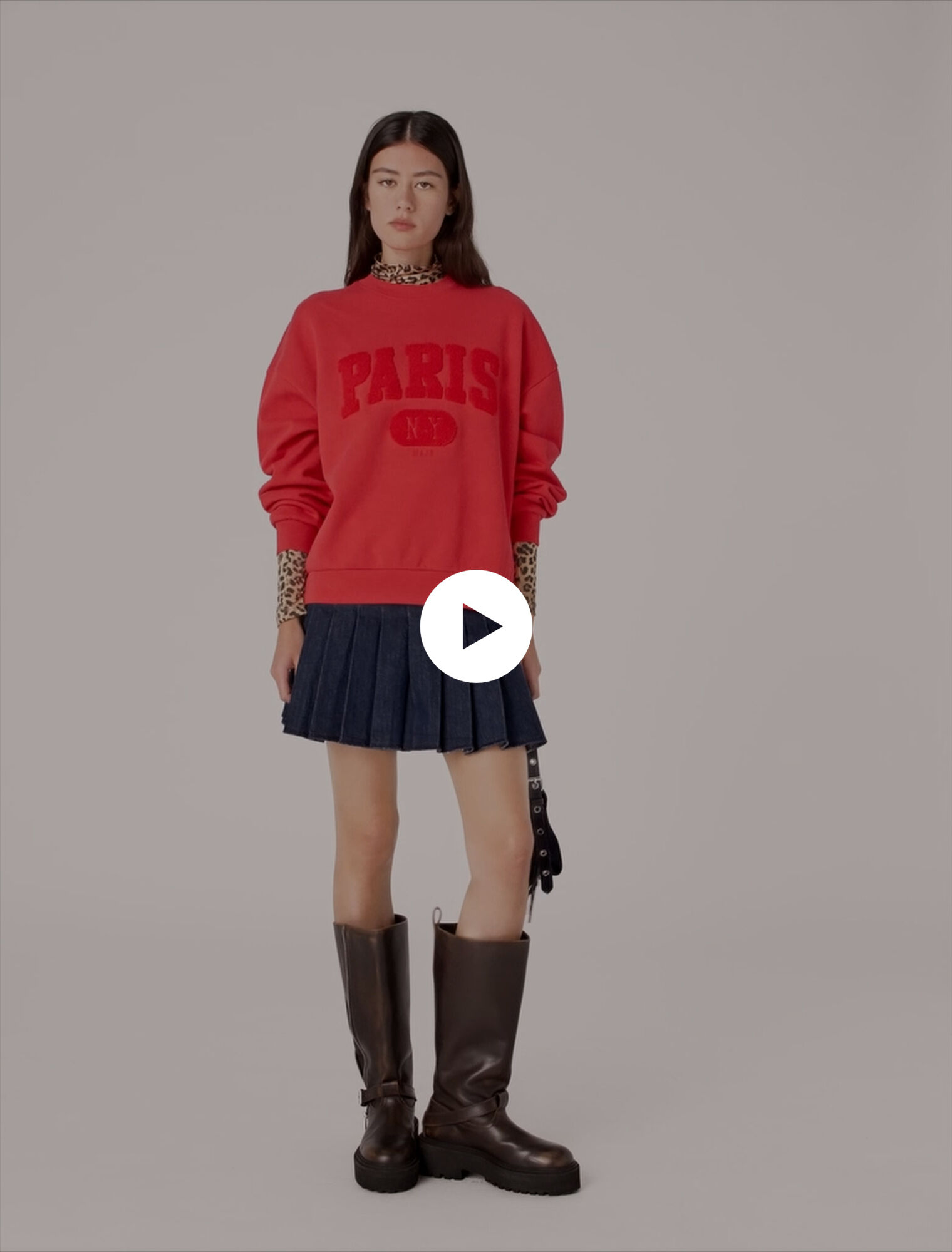 Sweatshirt mit Schriftzug PARIS NY
