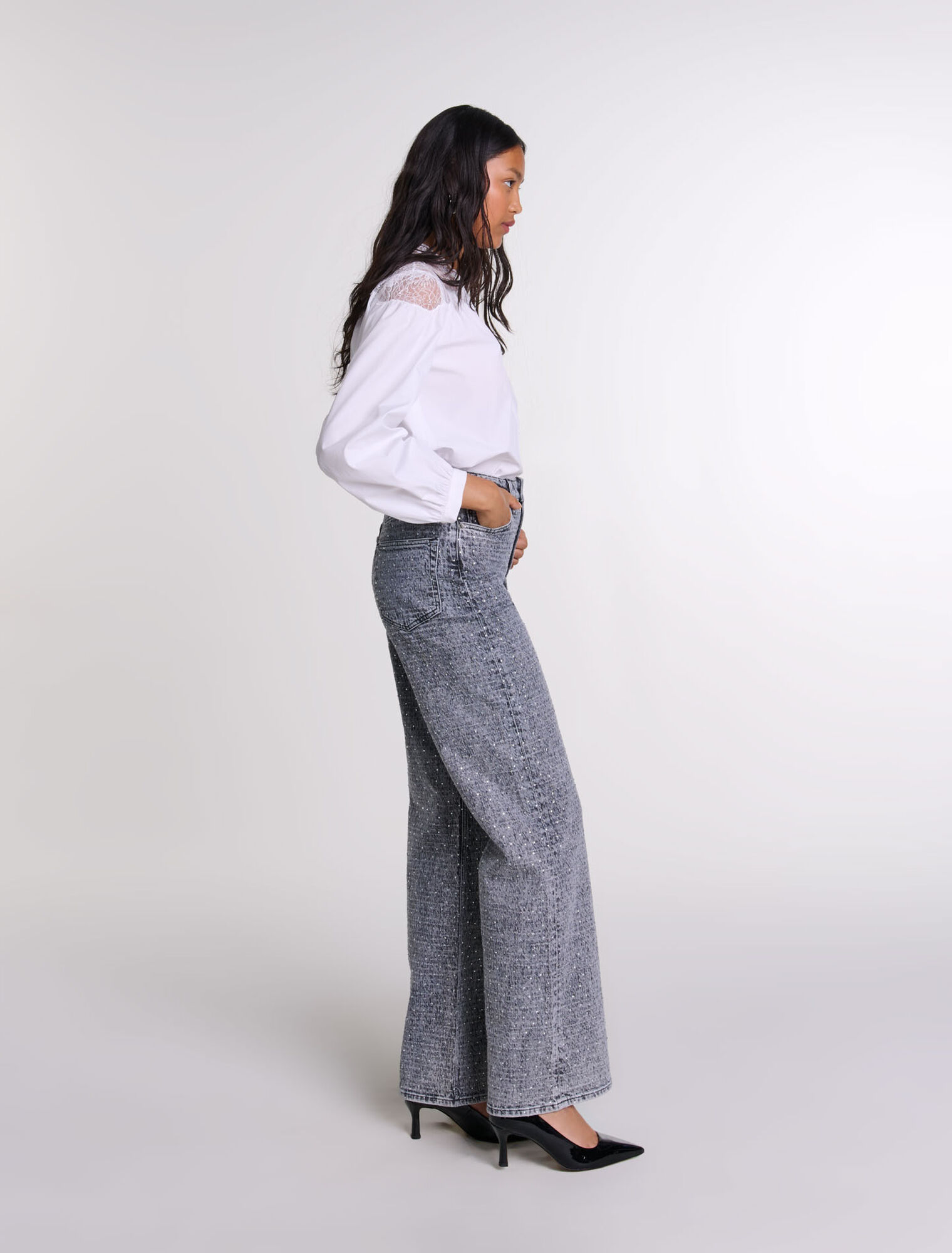 Jeans mit Strassbesatz