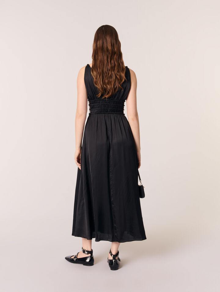 Satinkleid mit Cut-outs