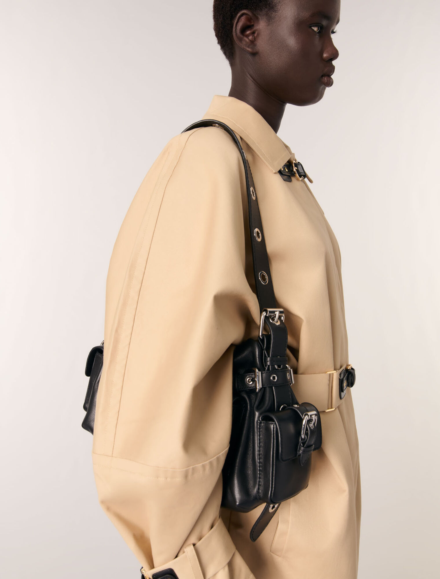 Langer Trenchcoat