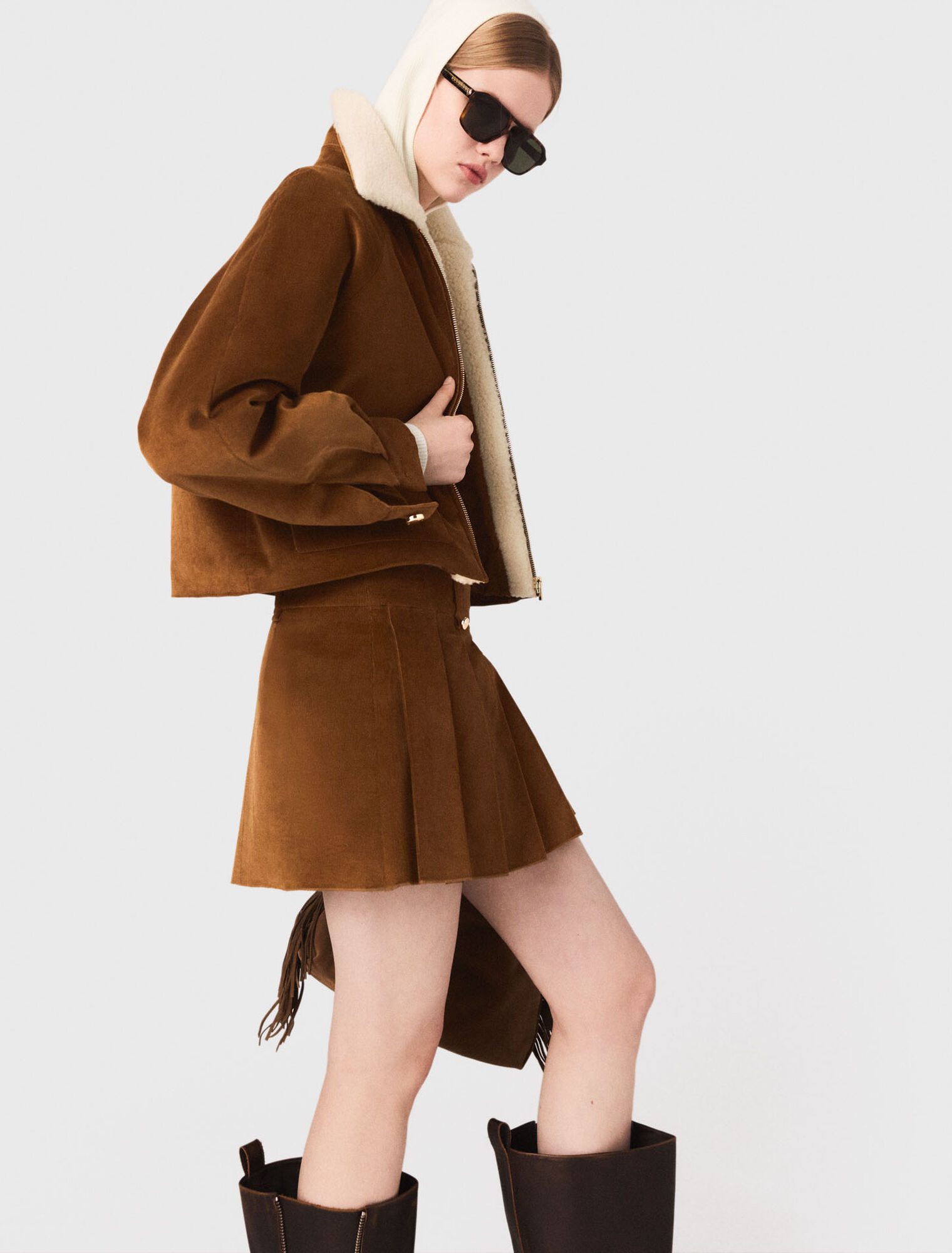 Kurze Cordjacke
